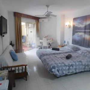 https://estudio-tropical.es-andalucia.com