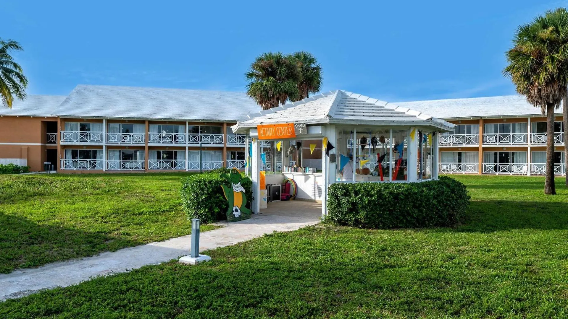 Viva Fortuna Beach By Wyndham, A Trademark All Inclusive Freeport 3*,  Bahamas