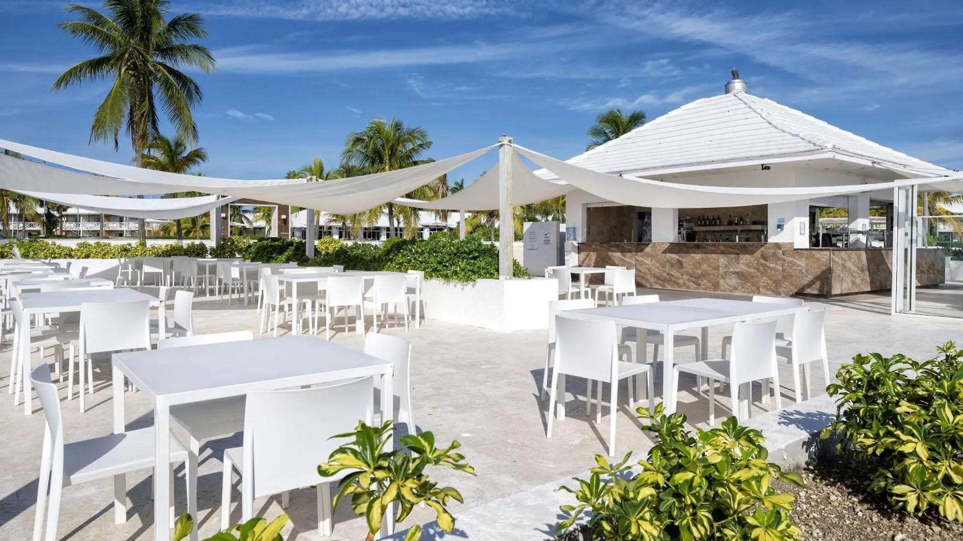 Viva Fortuna Beach By Wyndham, A Trademark All Inclusive Freeport